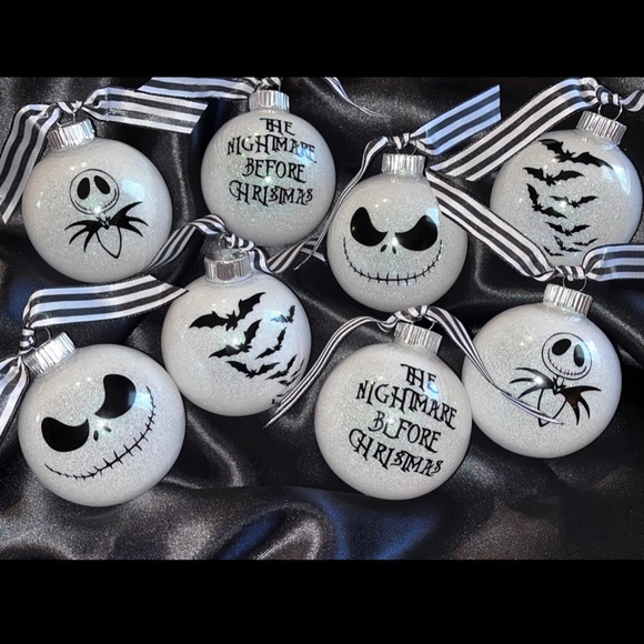 🎄 Jack Skellington Inspired Ornament Set - Picture 2 of 3